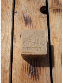 Savon de Marseille cube blanc huile végétale 150 Gr